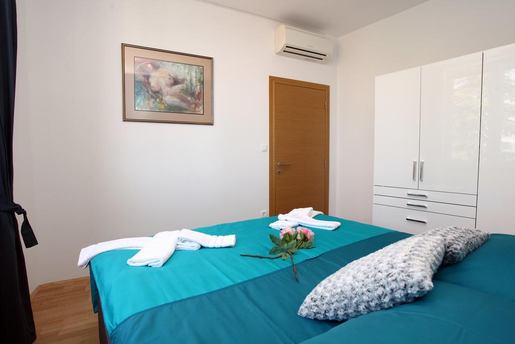 San Simon Sea View Apartment Ll Izola Kültér fotó